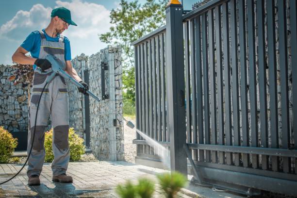 Best Animal Enclosure Cleaning  in Mcelhattan, PA
